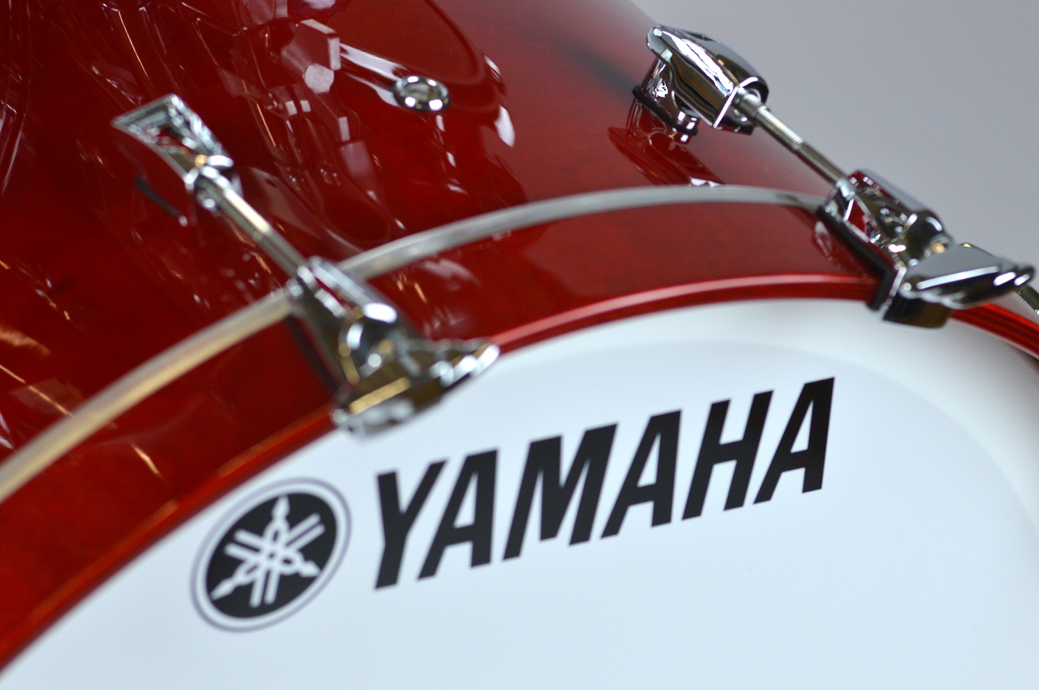 Yamaha Absolute Hybrid Maple Fusion Drum Set In Red Autumn Finish, With