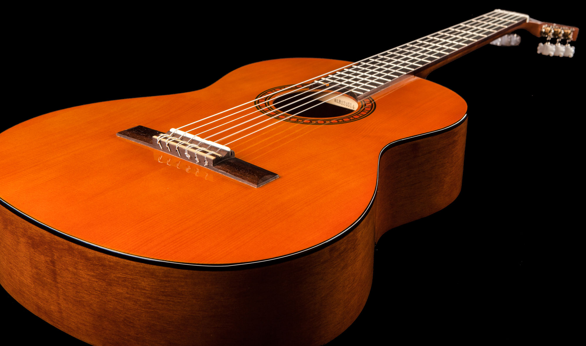 Yamaha CS40 Mk II ThreeQuarter Size Classical Guitar In Natural finish