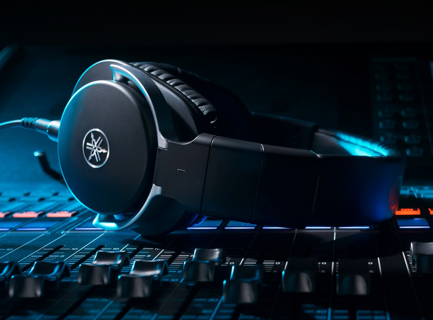 HPH-MT8 Headphones