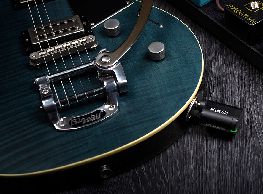 Relay G10 Transmitter plugged into a Revstar Guitar