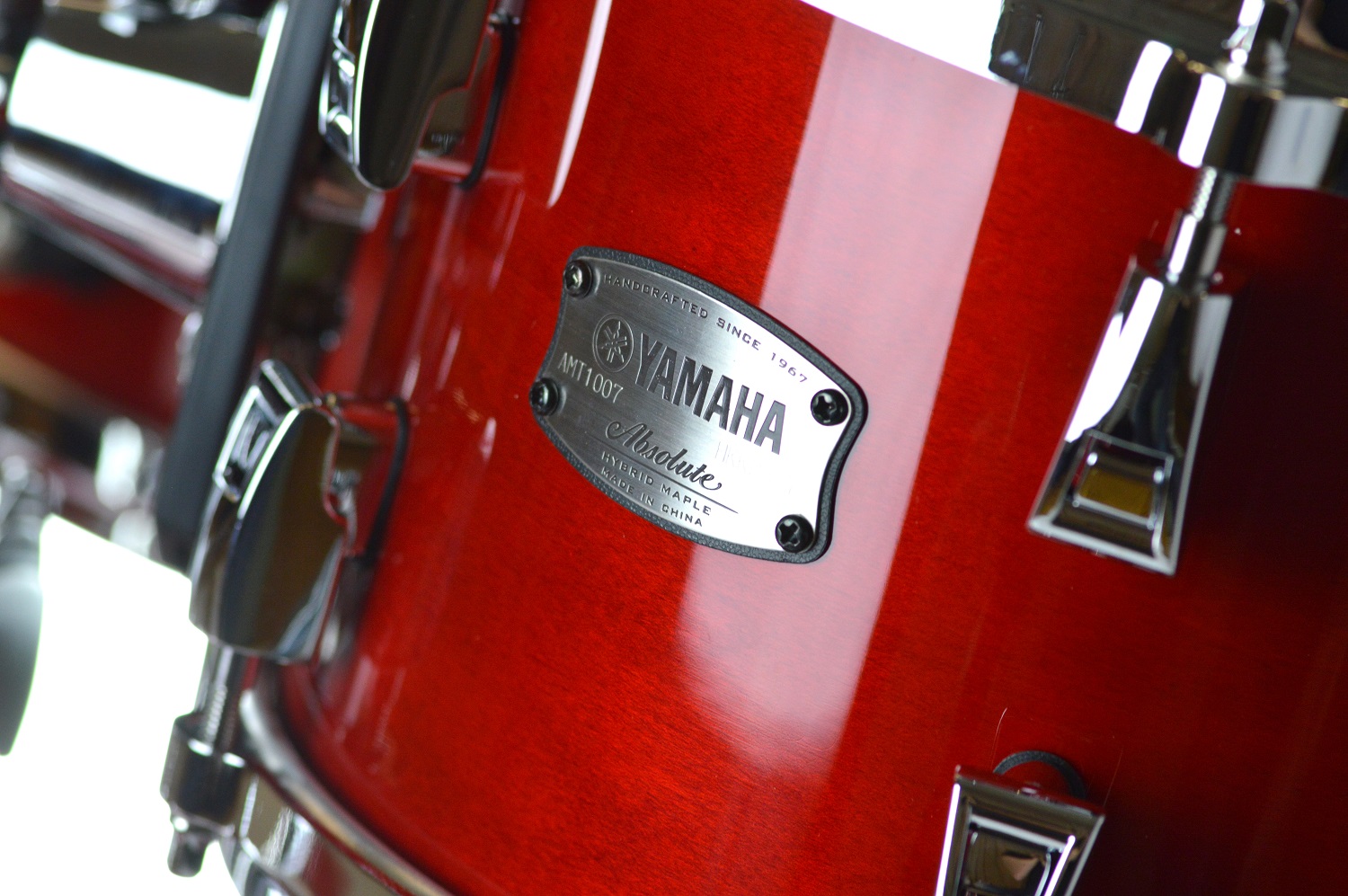 Yamaha Absolute Hybrid Maple Fusion Drum Set In Red Autumn Finish, With
