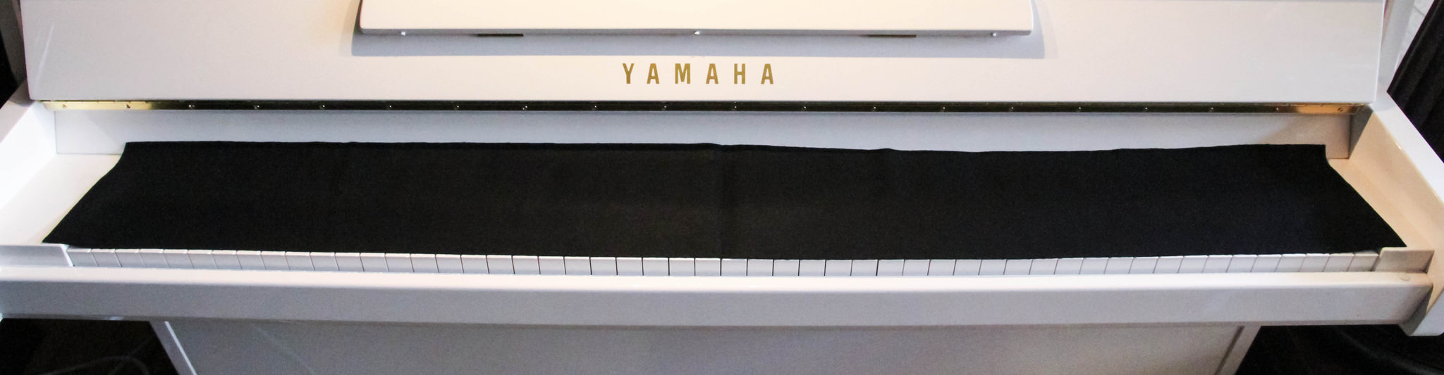 Fletcher & Newman Piano Keyboard Dust cover In Black or Red Felt Yamaha Music London